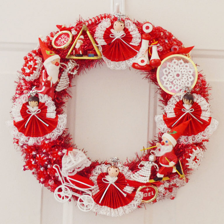 Vintage Christmas Ornament Wreath Tutorial