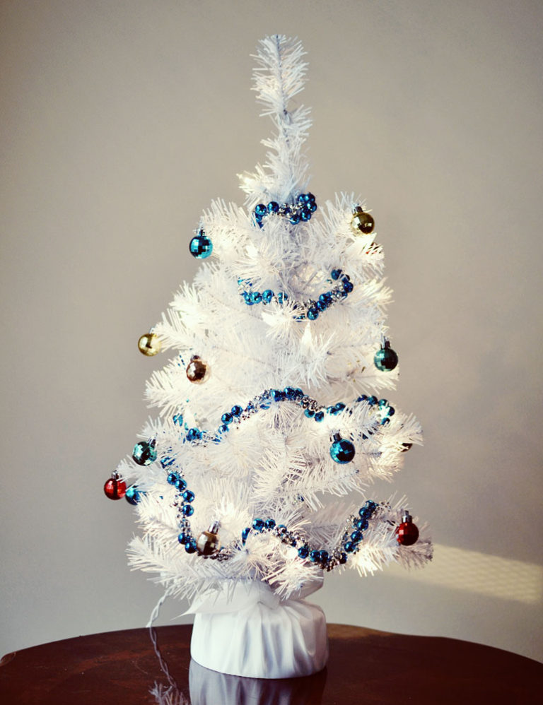 I’m dreaming of a white Christmas (tree)…