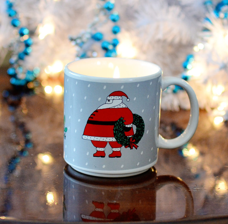 Thrift Store DIY Christmas Mug Candles