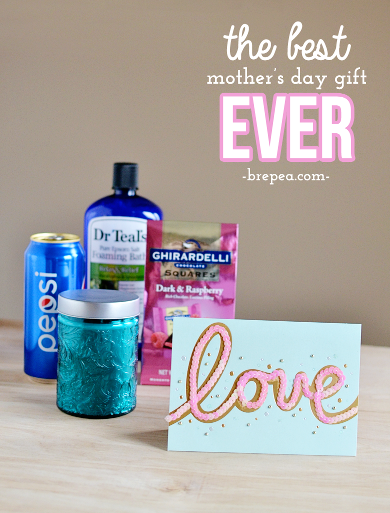 What do you give to the mom who deserves everything? This mothers day gift idea is perfect! #BestMomsDayEver #ad