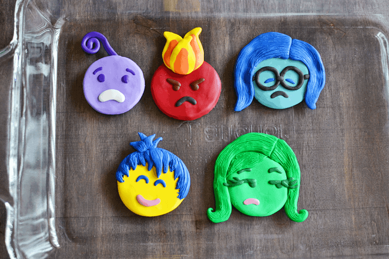 b2025-inside-out-sculpey-emoji-magnet-tutorial-1.png