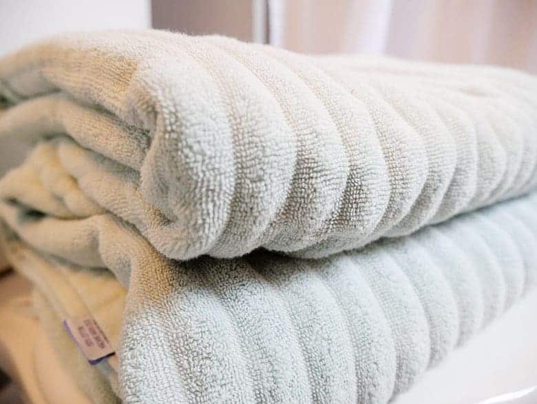 annie-selke-bath-towels