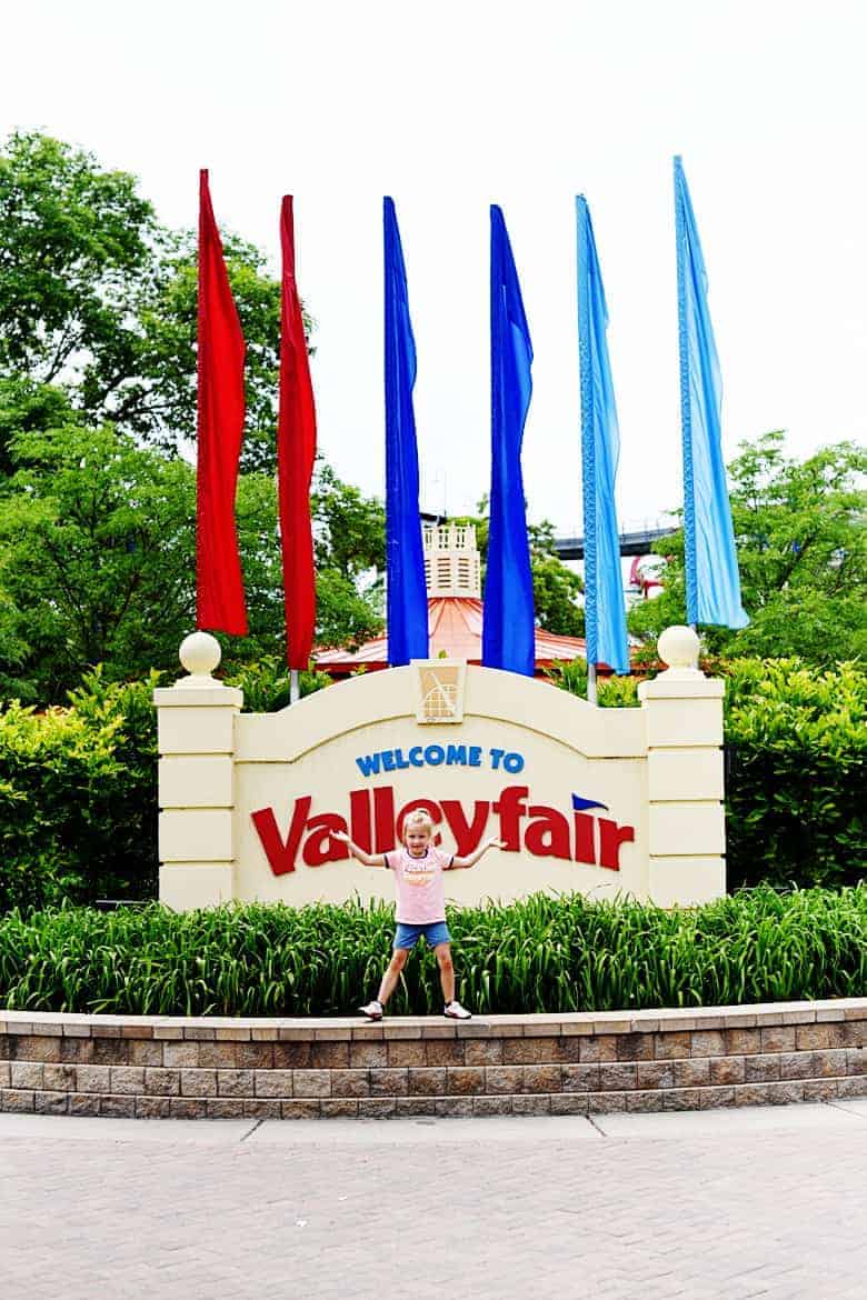Valleyfair in Shakopee, MN is an iconic place for Minnesota summer family fun. Check out this post about the best Valleyfair rides and attractions for kids!