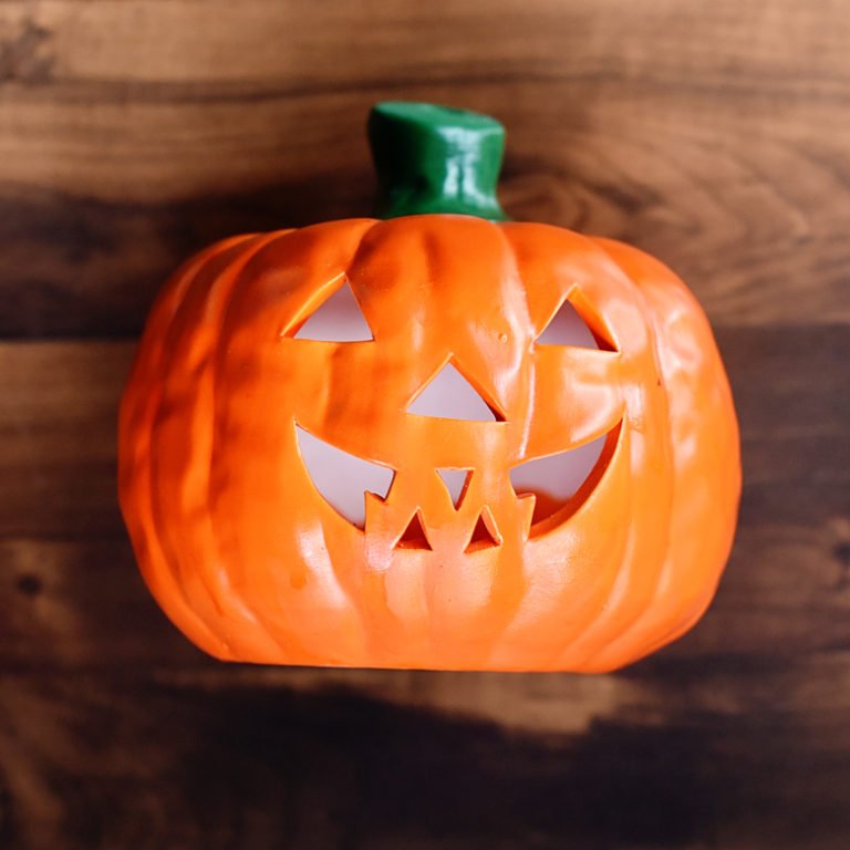 Thrift Store Halloween Decor: Ceramic Pumpkin Makeover