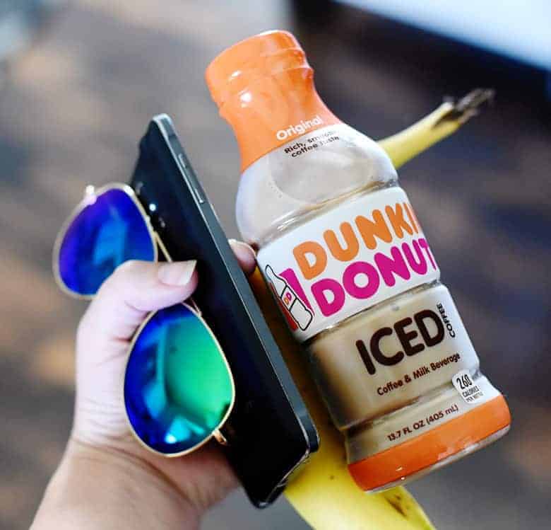 My go-to tips and tricks for an on the go morning. These make super early mornings so much easier! Dunkin' Donuts Iced Coffee is essential!