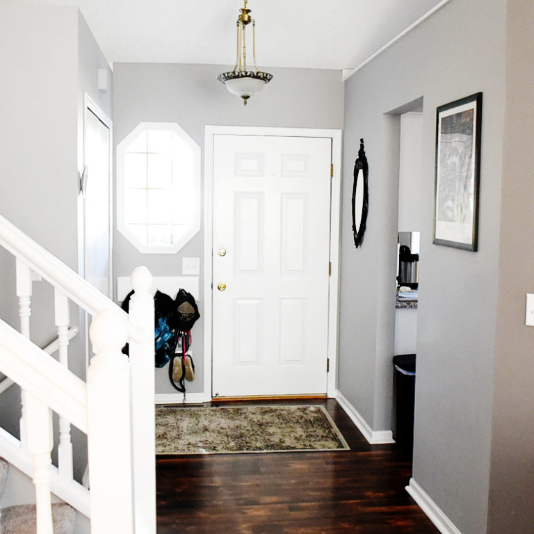 Mini Home Tour: Peacock Blue Thrifted Entryway Decor Makeover