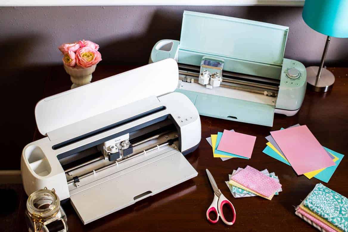 Cricut Explore Air 2 vs Cricut Maker // Which Cricut Machine Should I Buy?  